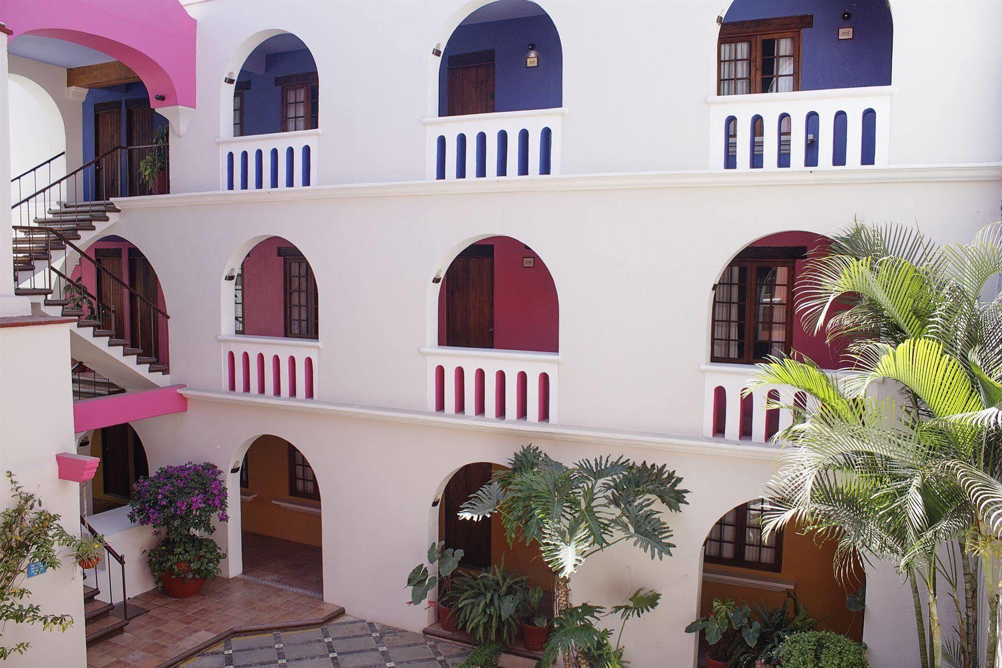 Hotel Trebol Oaxaca Buitenkant foto
